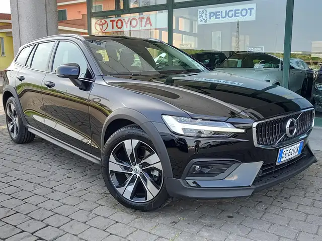 Volvo V60 Cross Country V60 Cross Country 2.0 b4 Business Pro awd auto