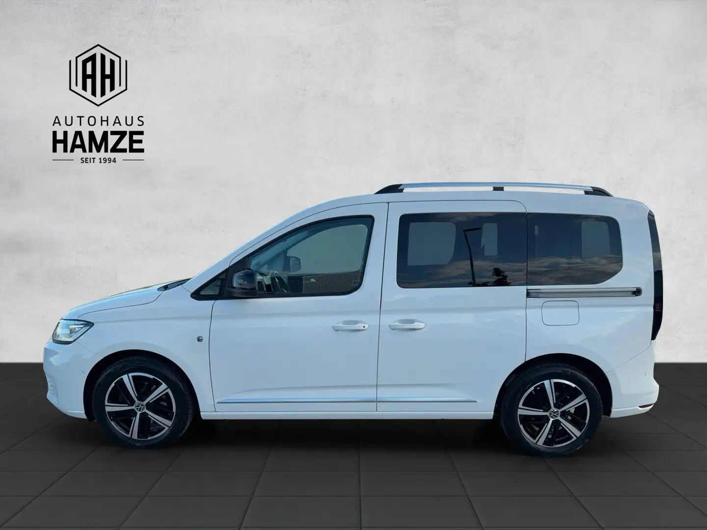 Volkswagen Caddy Style 2.0 TDI|Panorama|LED|Kamera|DSG|AHK Wit - 2