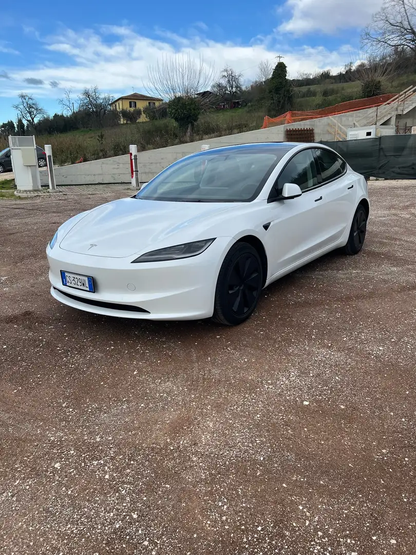 Tesla Model 3 NV35 RWD Premium - 1