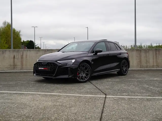 Audi RS3 QUATTRO | CARBON | BUCKETSEATS | 1ste Eigenaar!