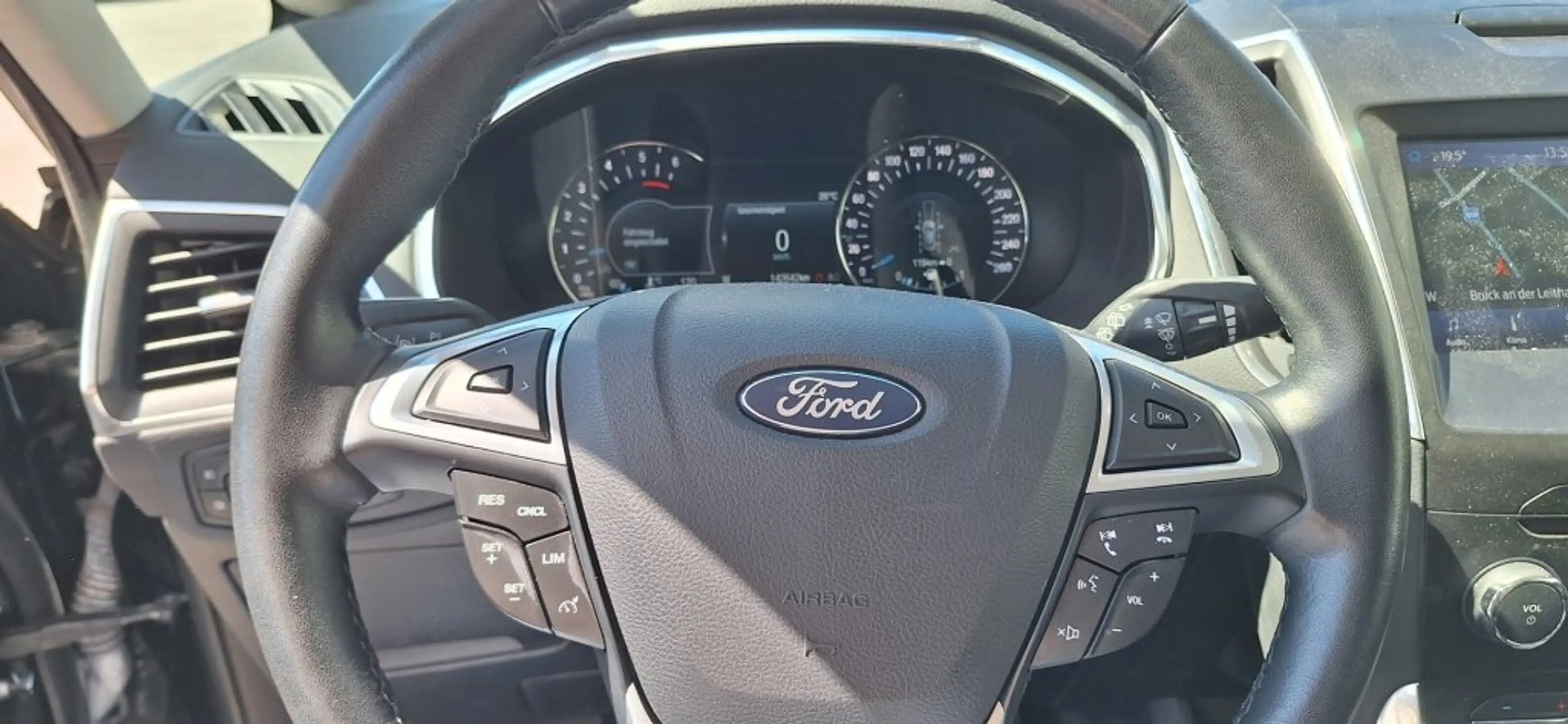 Ford Galaxy Titanium 2,0 EcoBlue — photo 14