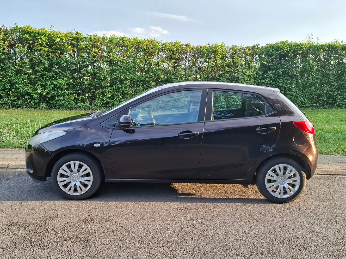 Mazda 2 2 1.4 CDVi Challenge Airco Noir - 1
