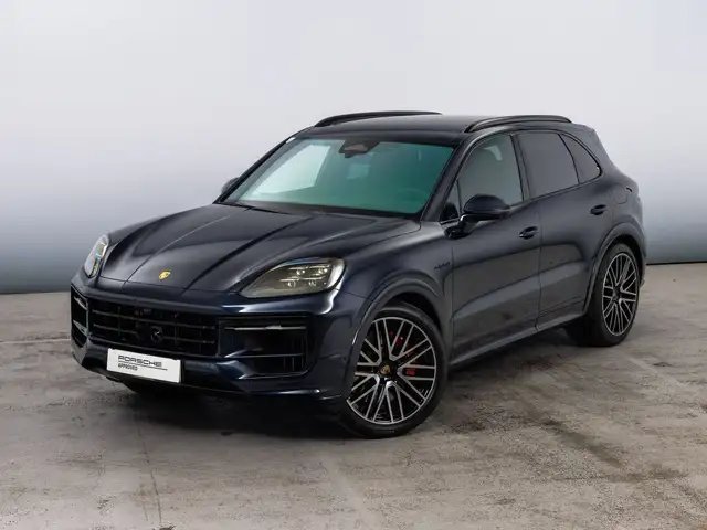 Porsche Cayenne view 12