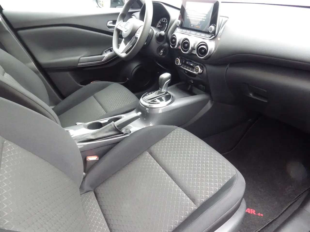 Nissan Juke Acenta 8