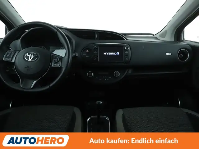 Toyota Yaris view 12