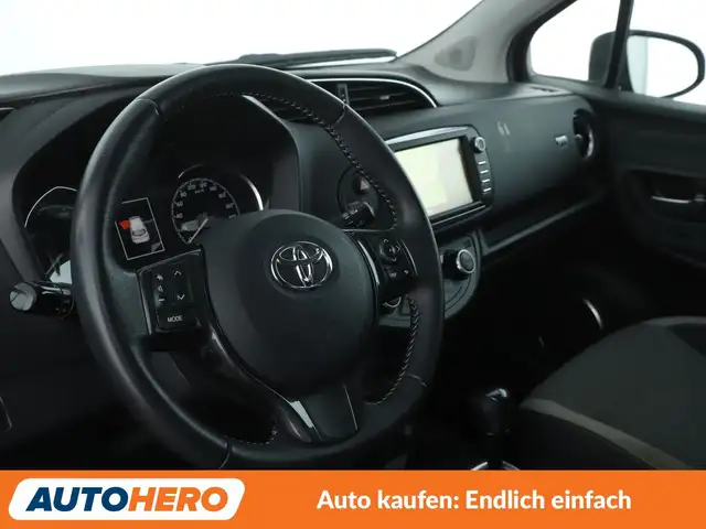 Toyota Yaris view 11