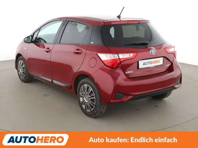 Toyota Yaris view 4