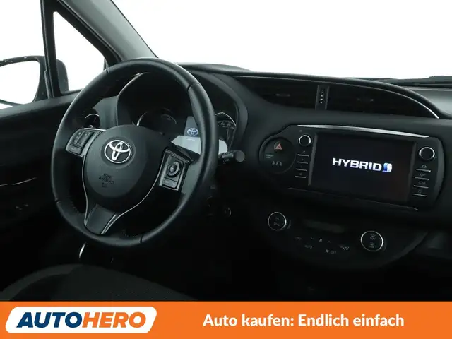 Toyota Yaris view 13