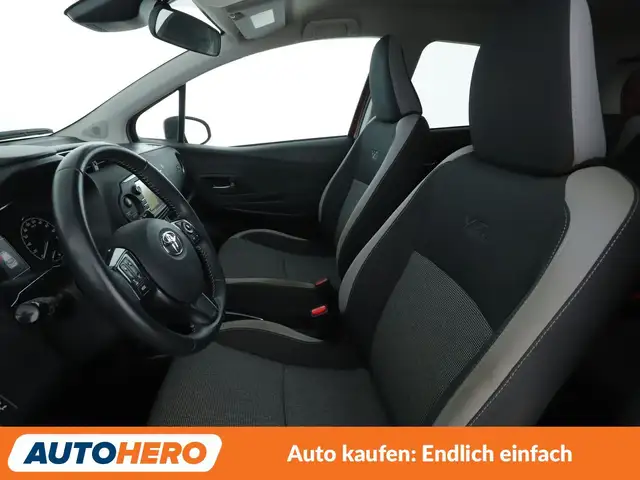 Toyota Yaris view 10