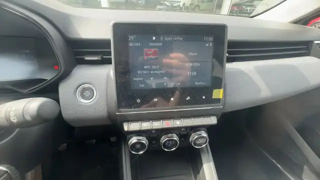 Mitsubishi Colt view 10