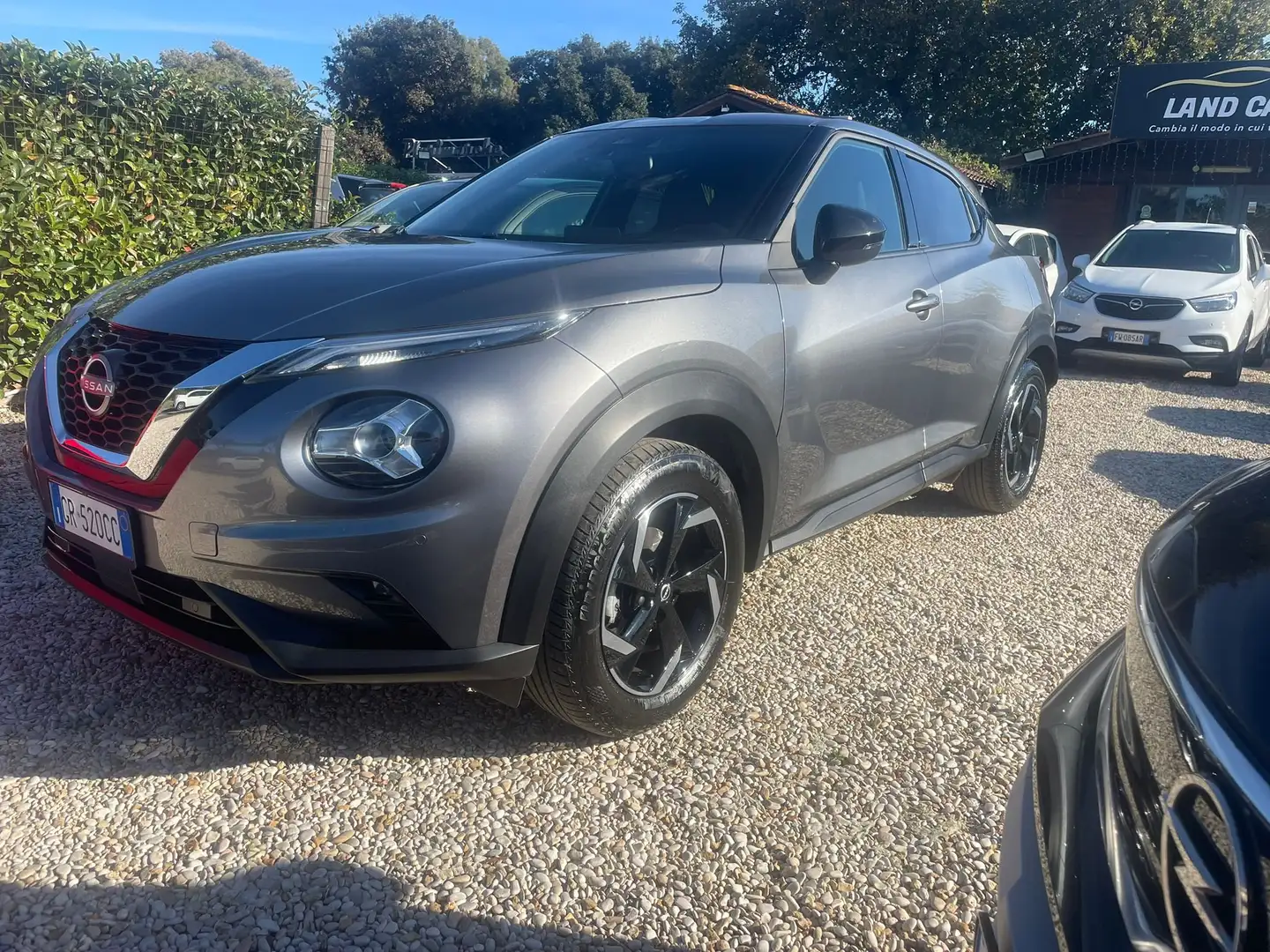 Nissan Juke Juke II 2020 1.0 dig-t N-Connecta 114cv Gris - 2