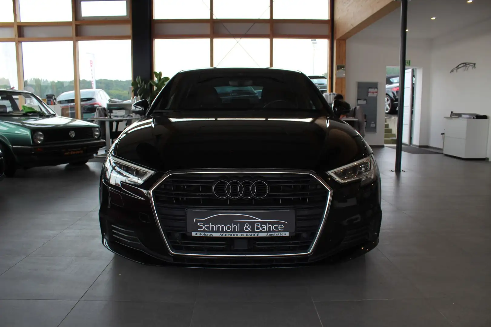 Audi A3 Sportback S-Line sport Zwart - 2