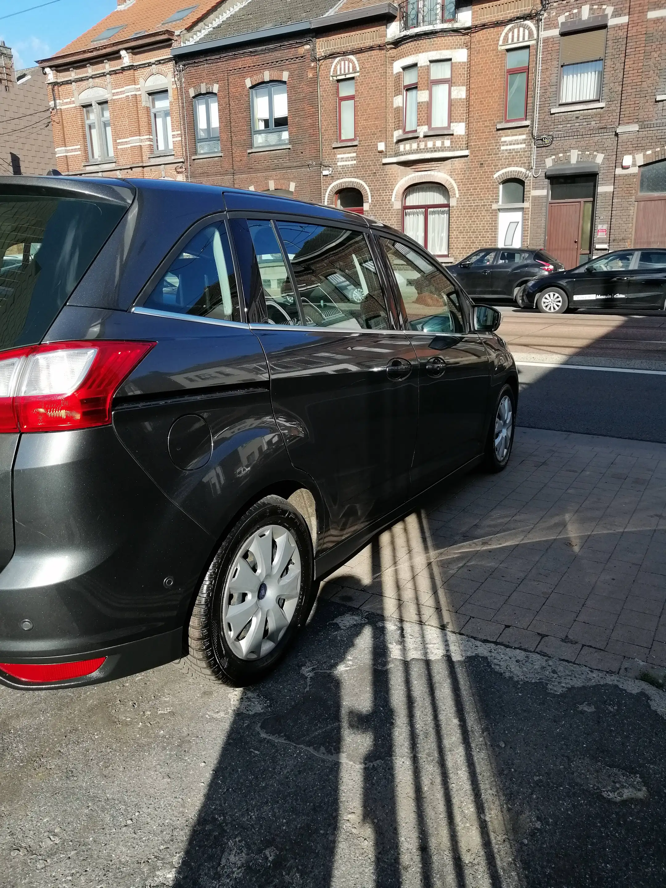 Ford Grand C-Max Grand C-Max 1.6 TDCi Trend Style Start-Stop — photo 11