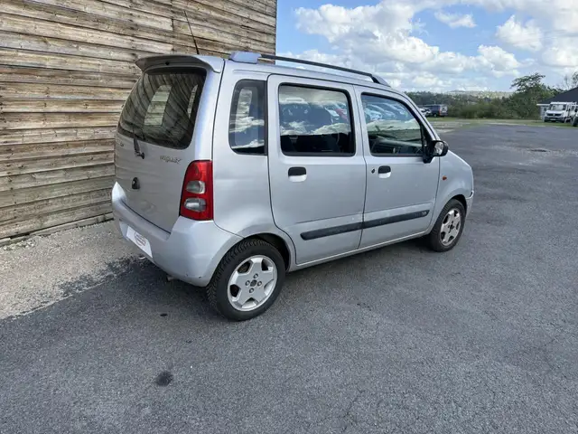 Suzuki Wagon R view 9