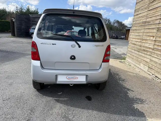 Suzuki Wagon R view 3