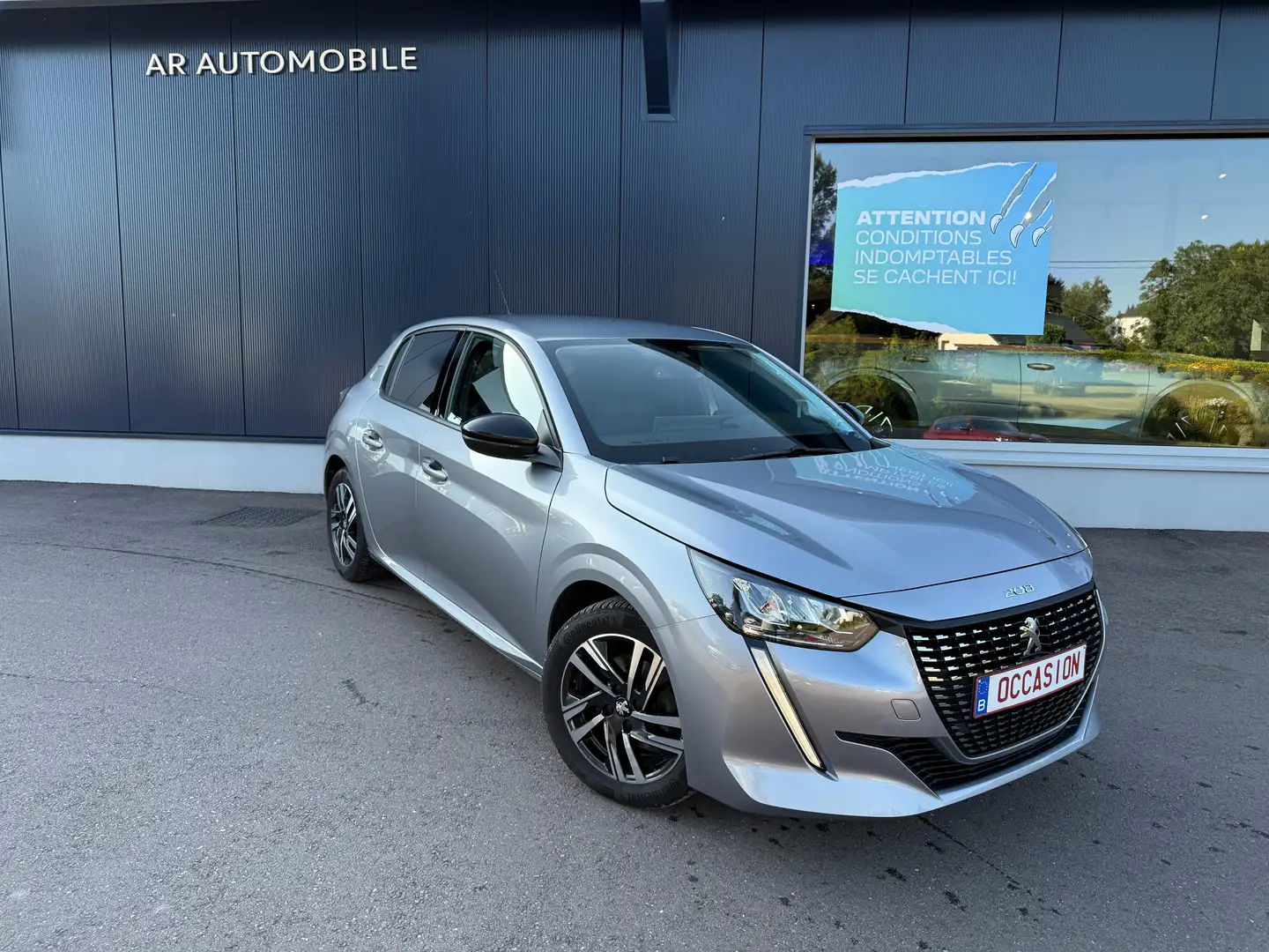 Peugeot 208 1.2 Turbo essence Allure Pack Argent - 1