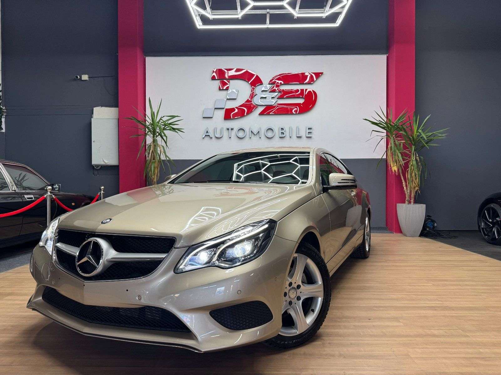 Second hand Mercedes Benz E-Class 200
