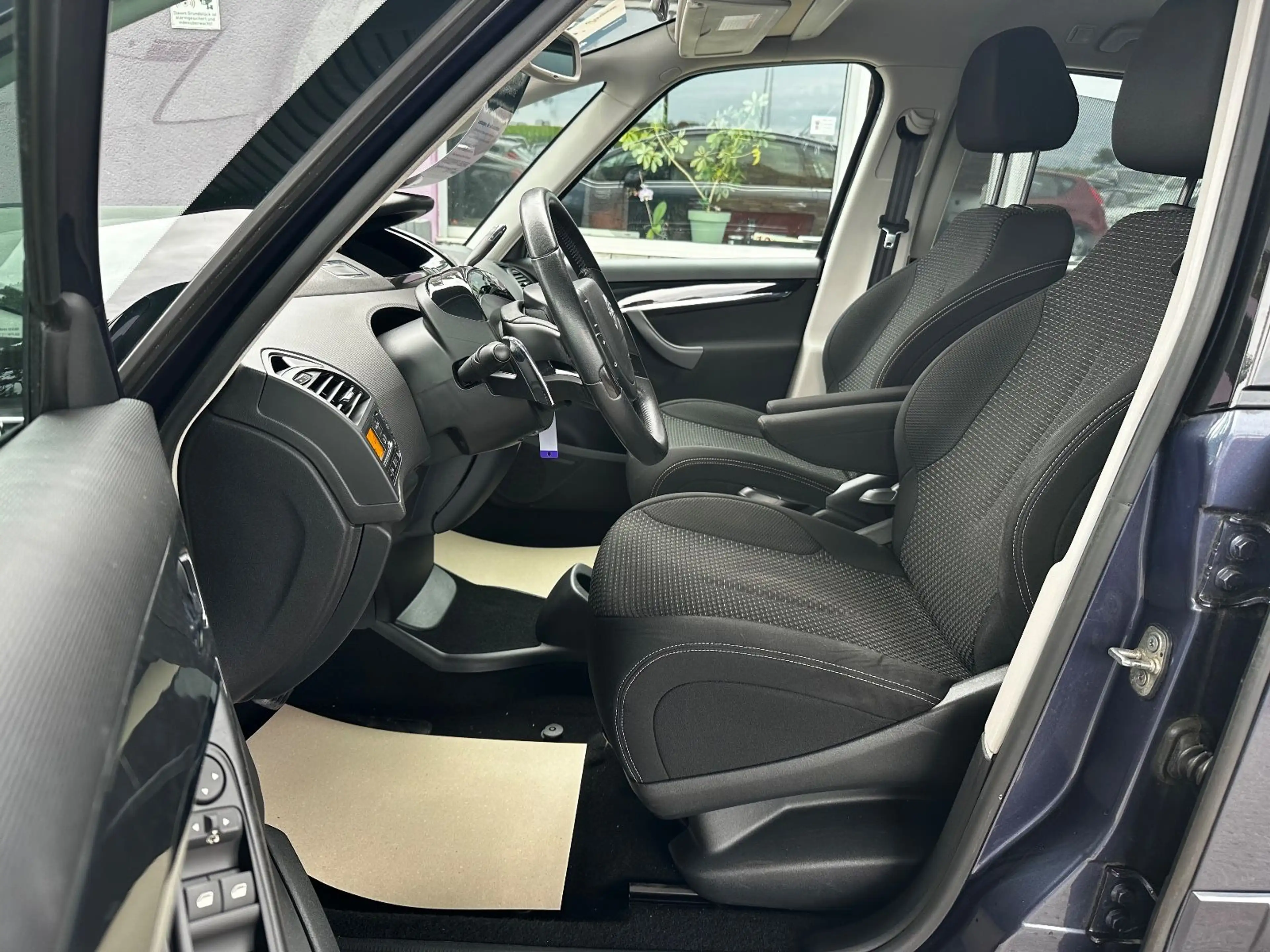 Citroen C4 Picasso Selection "AHK"HU/AU+Service neu" — photo 14