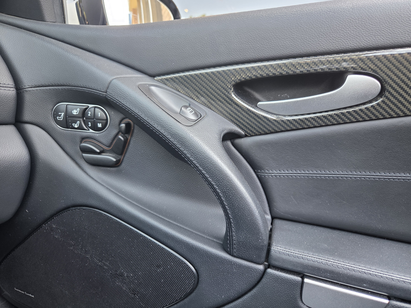 Mercedes-Benz SL 63 AMG Performance V8 525Pk — photo 33
