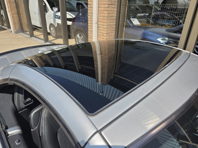 Mercedes-Benz SL 63 AMG Performance V8 525Pk — photo 26