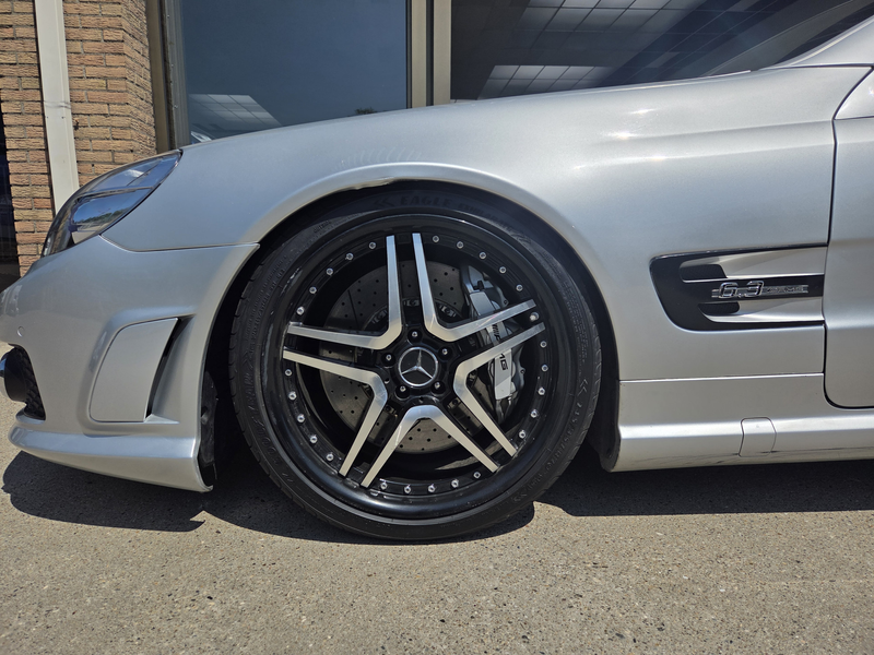 Mercedes-Benz SL 63 AMG Performance V8 525Pk — photo 13