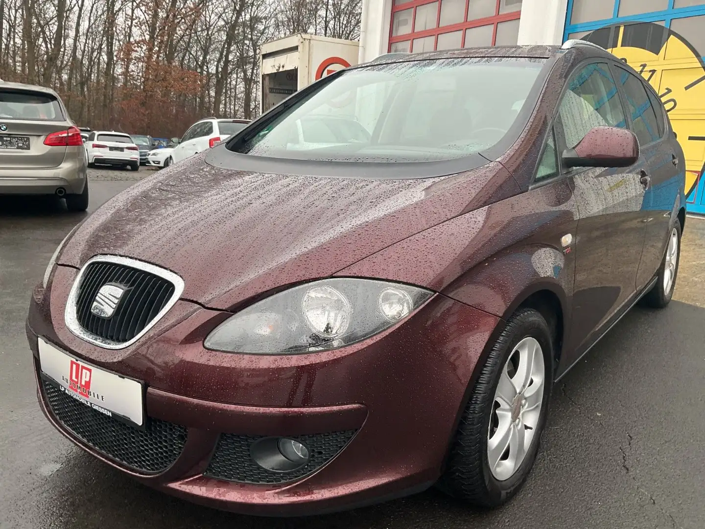 SEAT Altea XL 2.0 TDI Stylance / Style PDC Klima Rood - 1