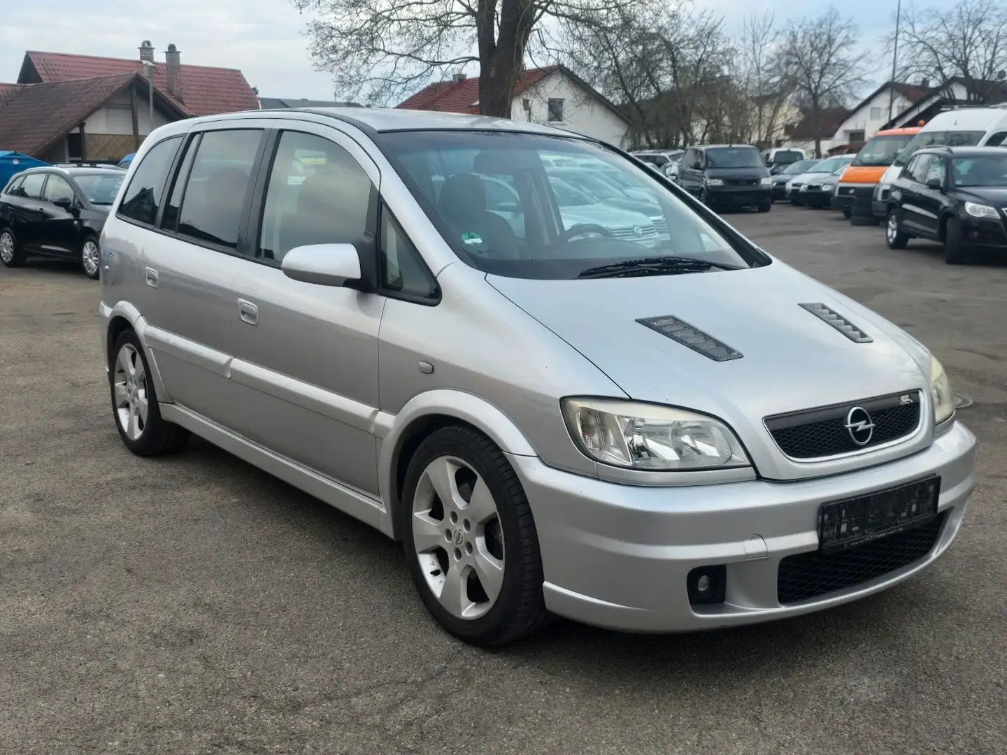 Opel Zafira A OPC /7 sitzer /Klimaanlage Stříbrná - 1