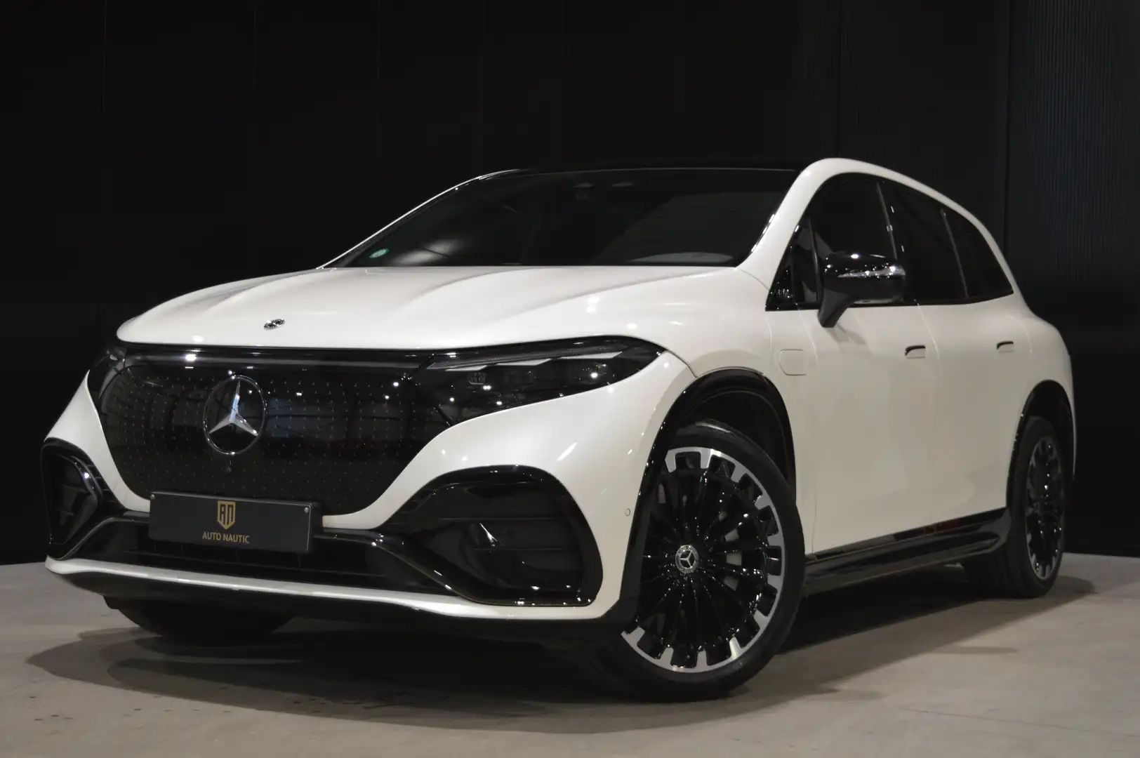 Mercedes-Benz EQS SUV 450 4Matic AMG Line 1 MAIN - 26.000 km Blanc - 1