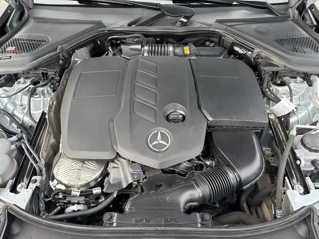 Mercedes-Benz E 220 d Limousine LED PTS Distr Airm Cam SHZ Ansicht 22