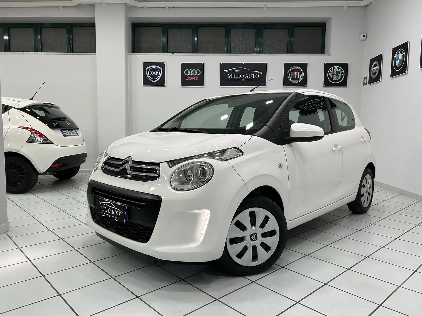Citroen C1 5p 1.0 vti Feel 72cv neopatentati - 1