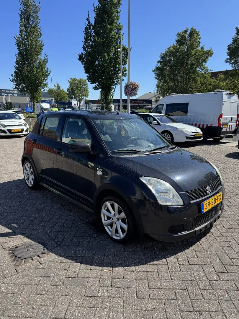Suzuki Swift 1.5 GLS GT 102pk Zwart - 1