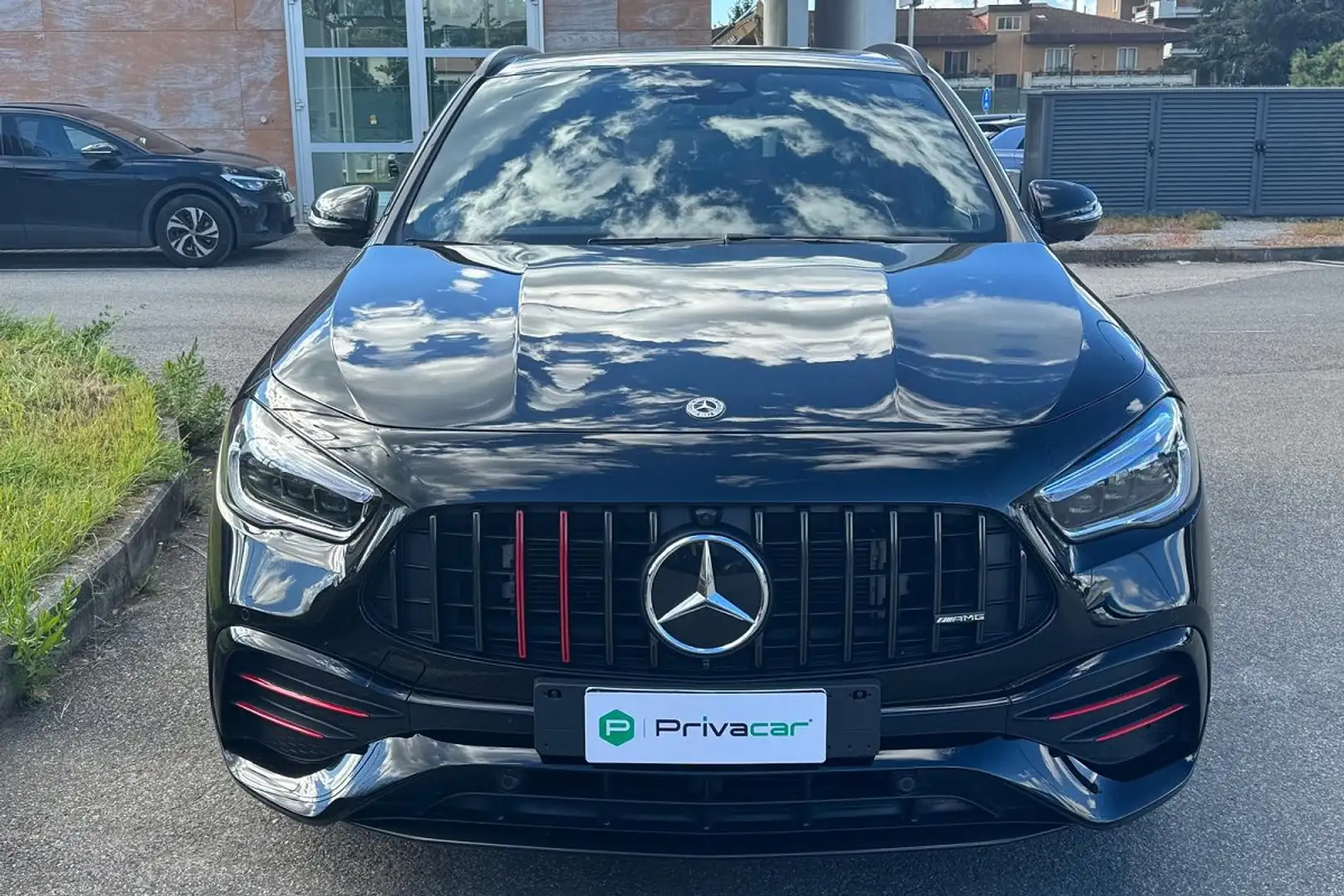Mercedes-Benz GLA 35 AMG GLA 35 4Matic AMG Noir - 2