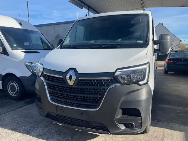 Renault Master L1H1 6 GANG LED 9600 NETTO