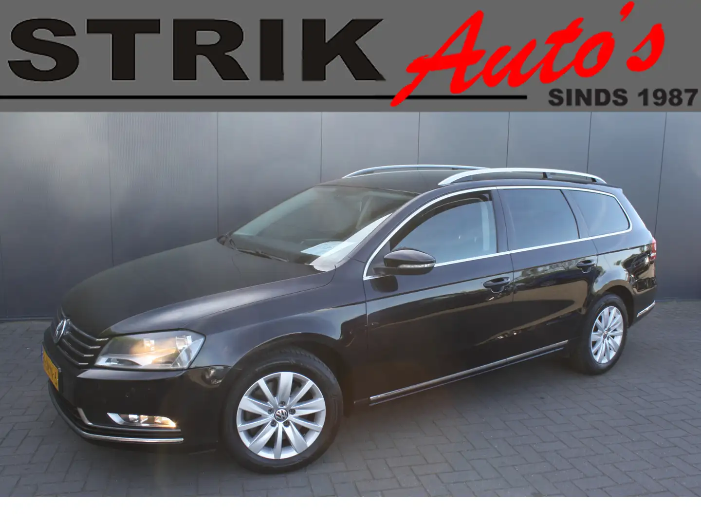 Volkswagen Passat Variant 1.6 TDI 77kW EURO 5 Comfort Executive Line - NAVIG Zwart - 1
