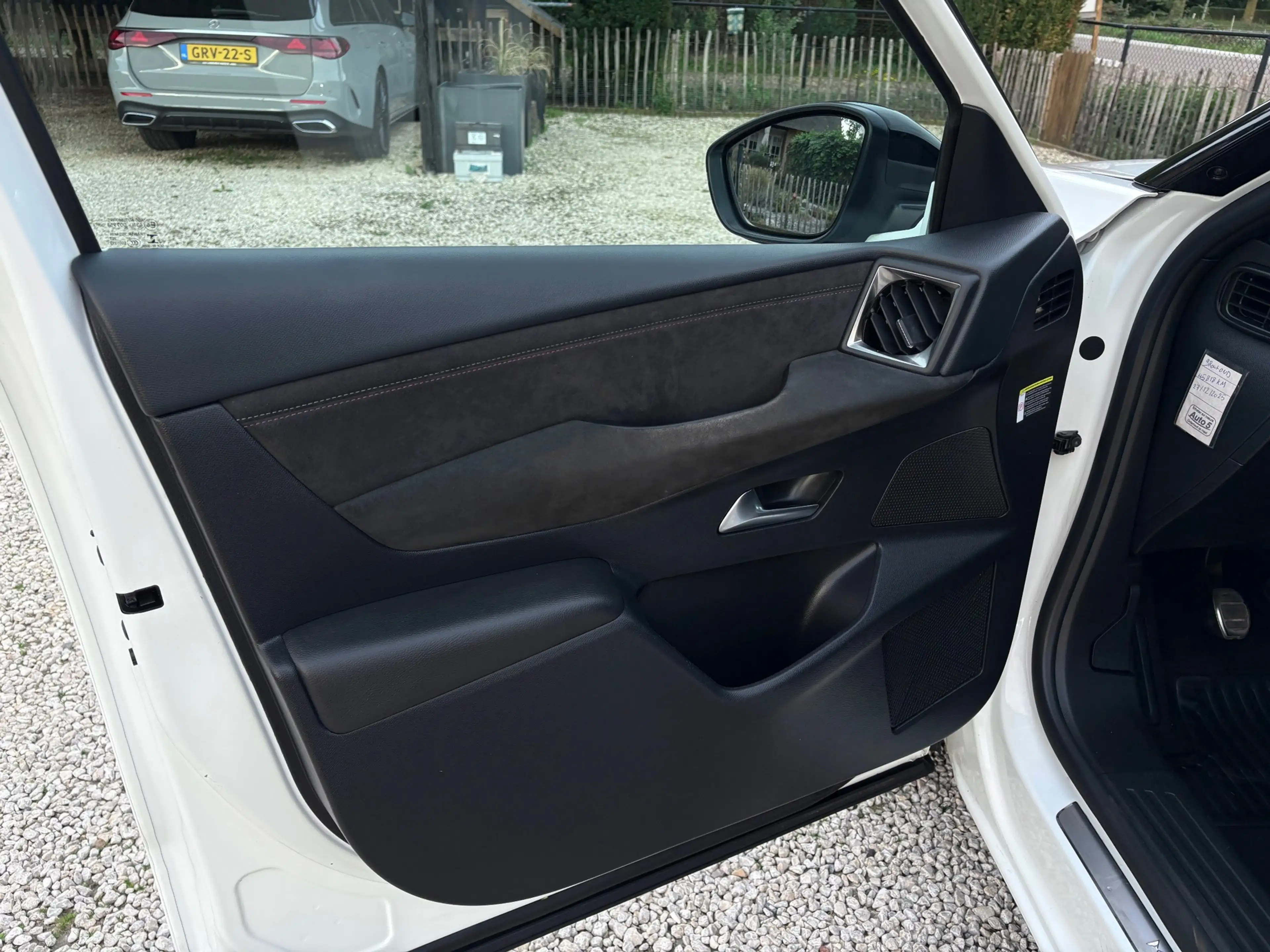 DS Automobiles DS 3 Crossback 1.2 110pk Performance Line+ Alcantara, Keyless, LE — photo 10