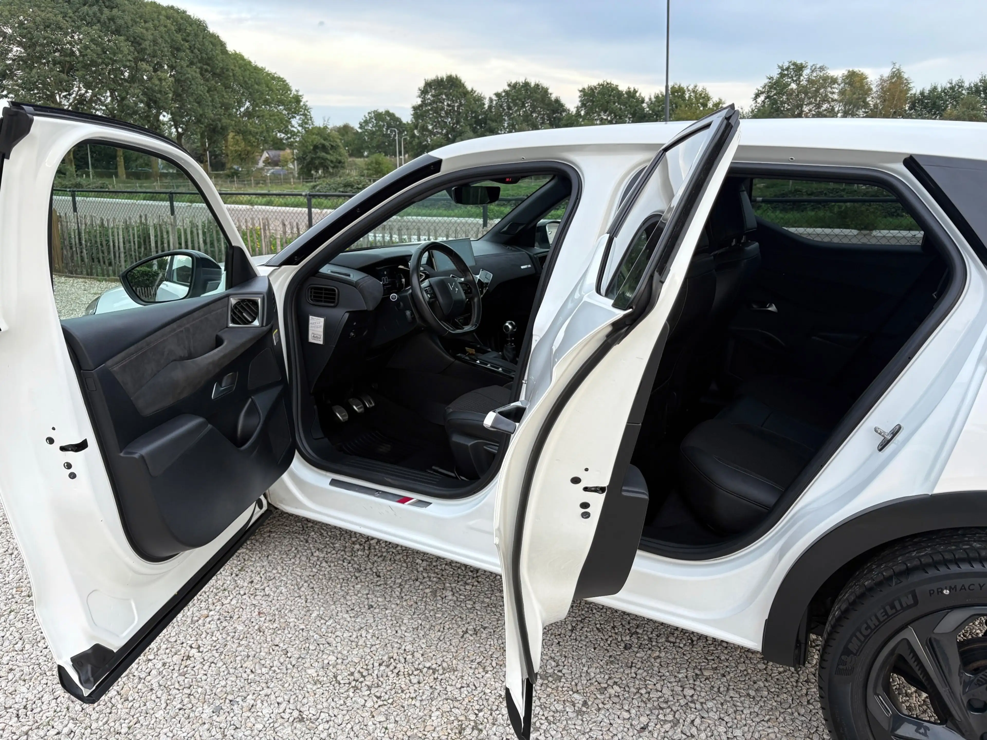 DS Automobiles DS 3 Crossback 1.2 110pk Performance Line+ Alcantara, Keyless, LE — photo 8