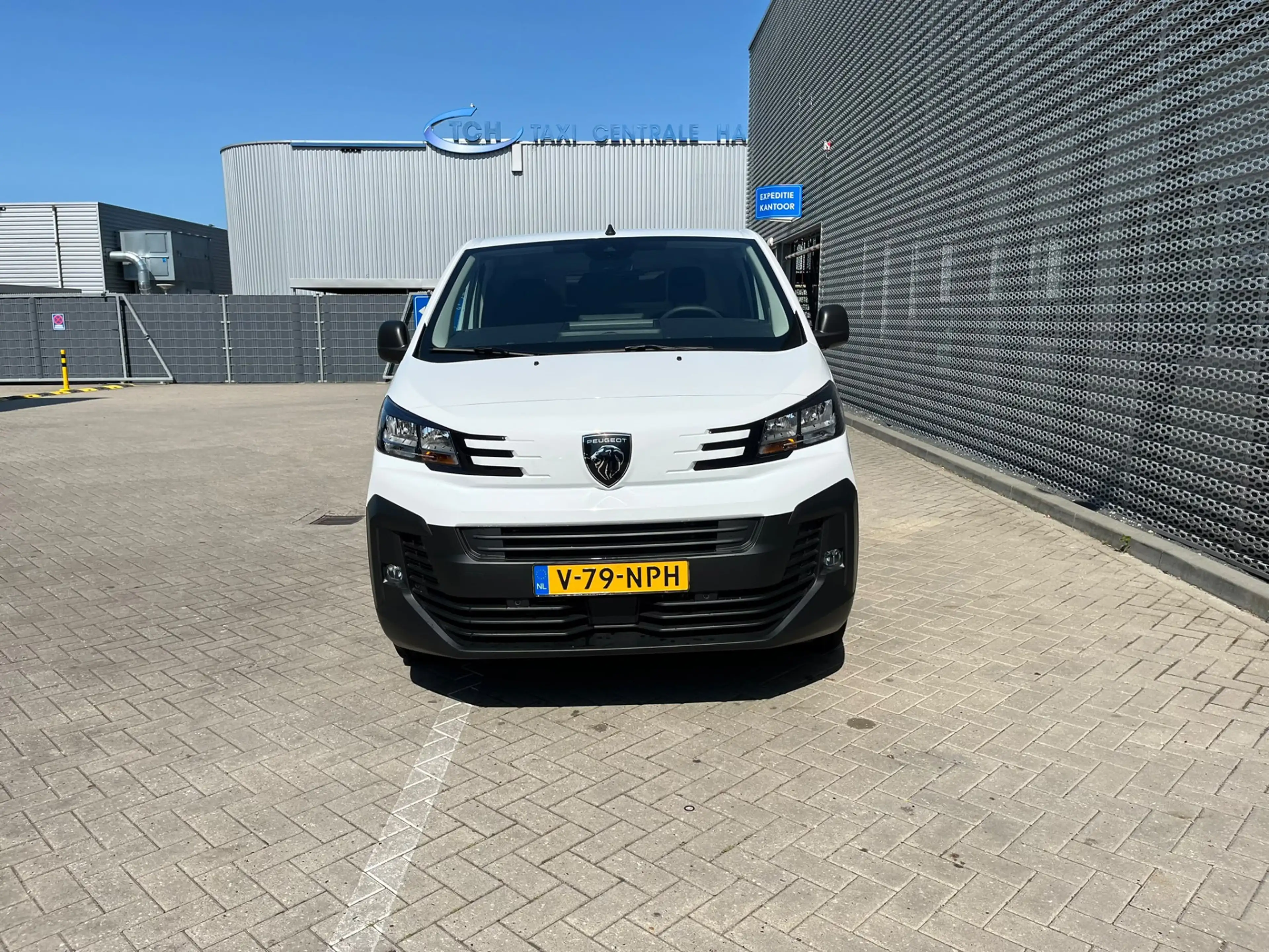 Peugeot e-Expert EV L2 75 kWh 8 JAAR GARANTIE | CAMERA | NAVI | BET — photo 7