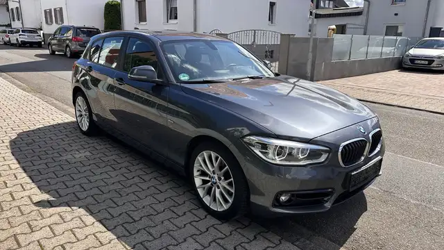 Bmw 118 i Limousine 5 Türig Sport Line M Sport LED