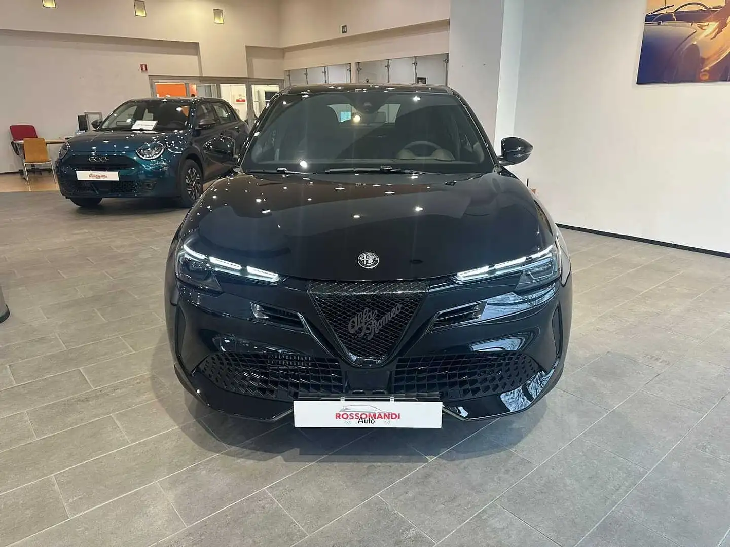 Alfa Romeo Junior Junior 1.2 136 CV Hybrid eDCT6 Zwart - 2