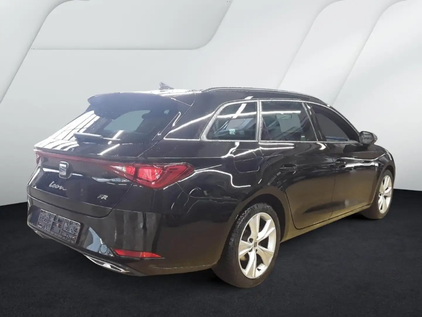 SEAT Leon Sp. 1.5 eTSI DSG FR ab 209 EUR,- 990,- Anz. KAMERA Schwarz - 2
