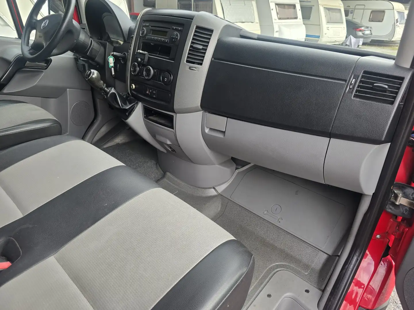 Volkswagen Crafter 2.0 tdi. - 2