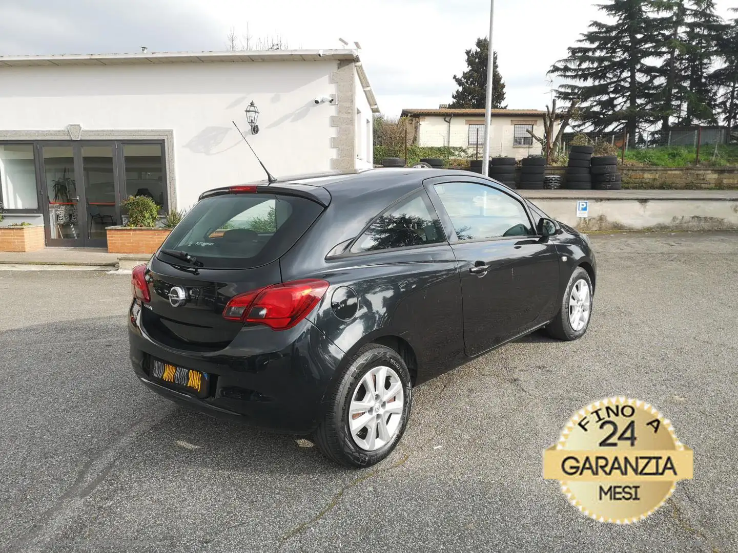 Opel Corsa 1.2 Coupé b-Color PROMO WEB Schwarz - 2