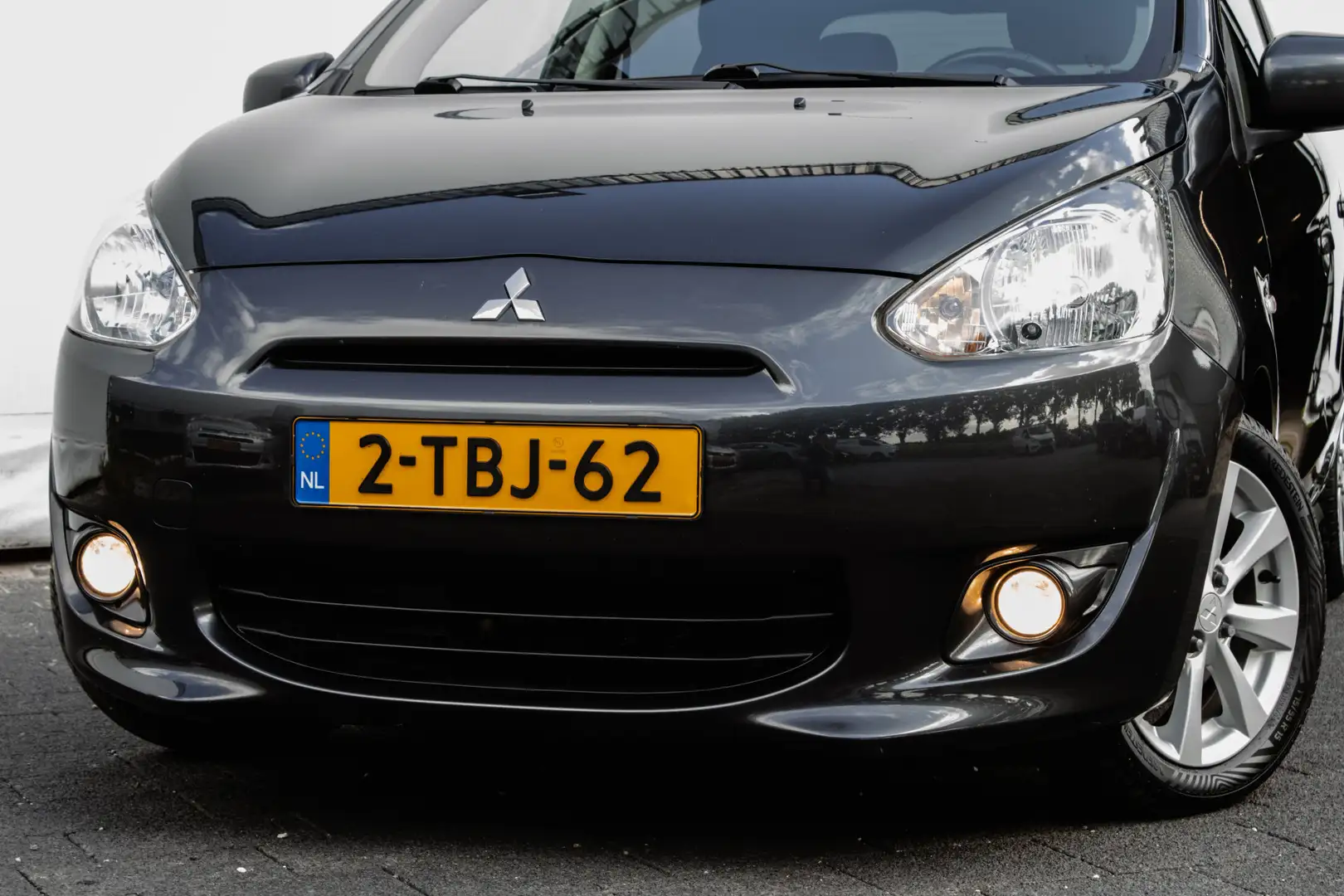 Mitsubishi Space Star 1.2 80pk Intense+ Climate control/ Elek. pakket/ I Grijs - 2