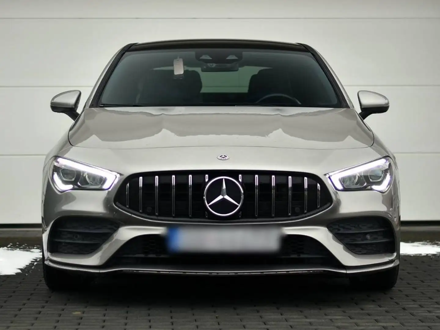 Mercedes-Benz CLA 200 CLA 200 7G-DCT AMG Line Grau - 2