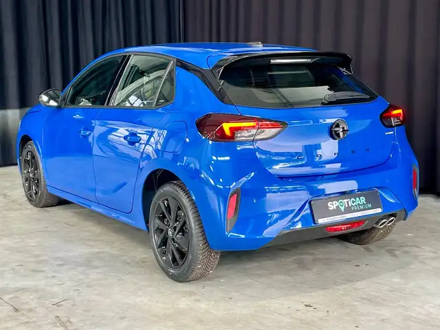 Opel Corsa view 3