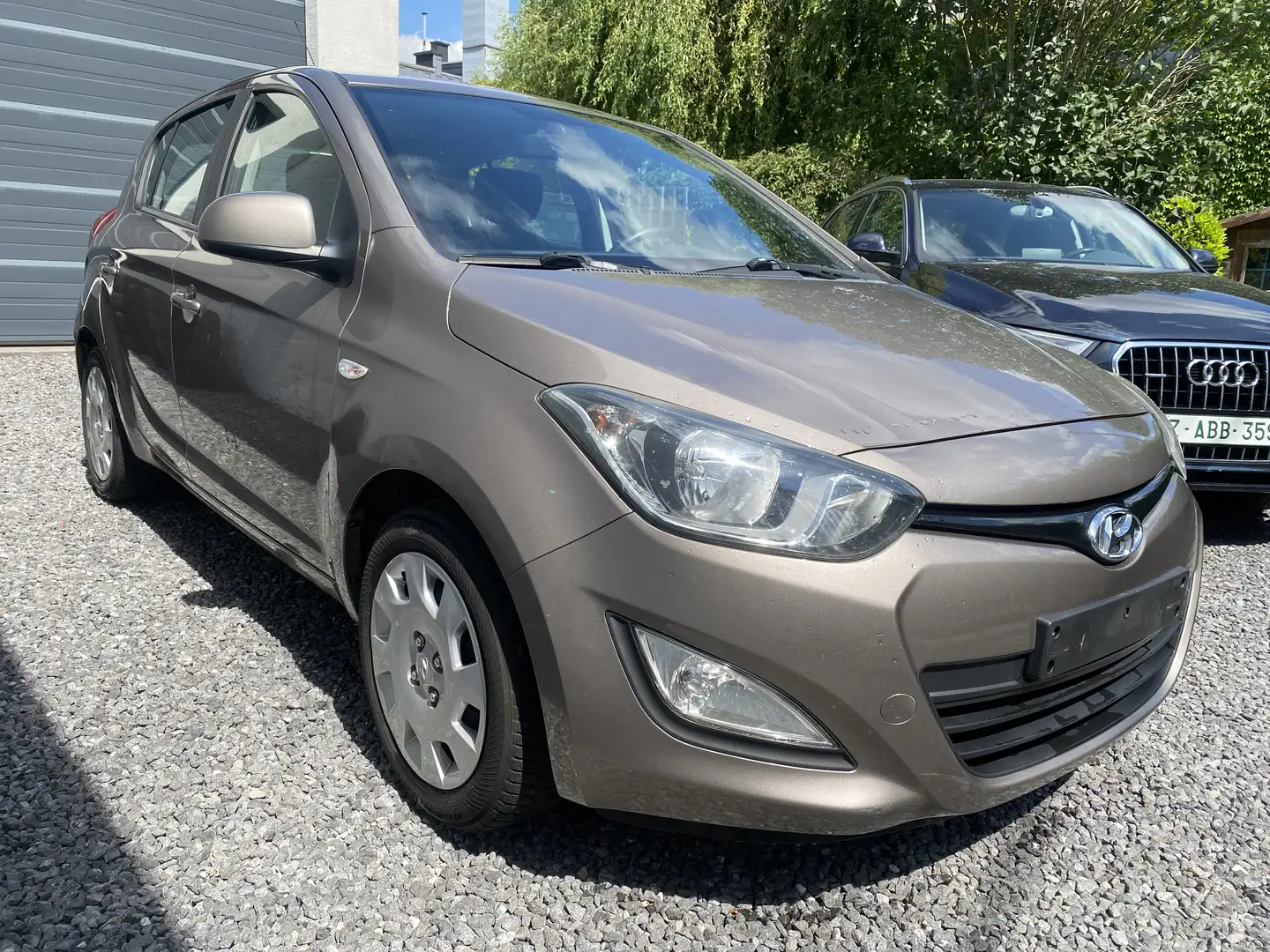 Hyundai i20 1.4i Style roule impec - prix export !!!! - 2