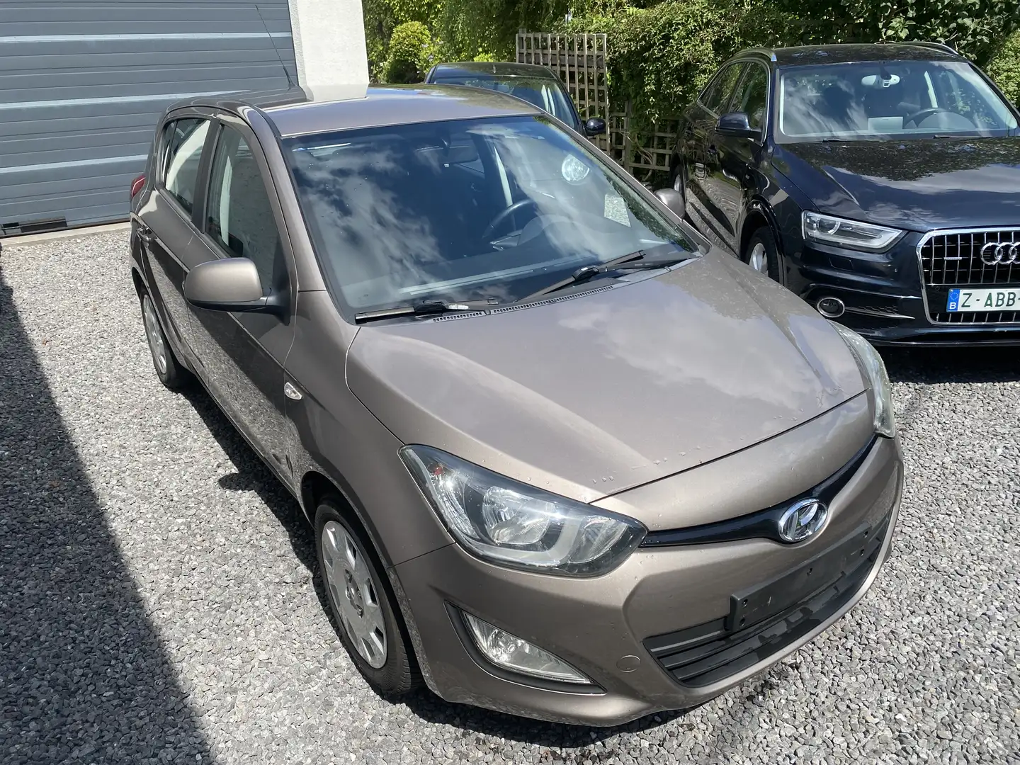 Hyundai i20 1.4i Style roule impec - prix export !!!! - 1