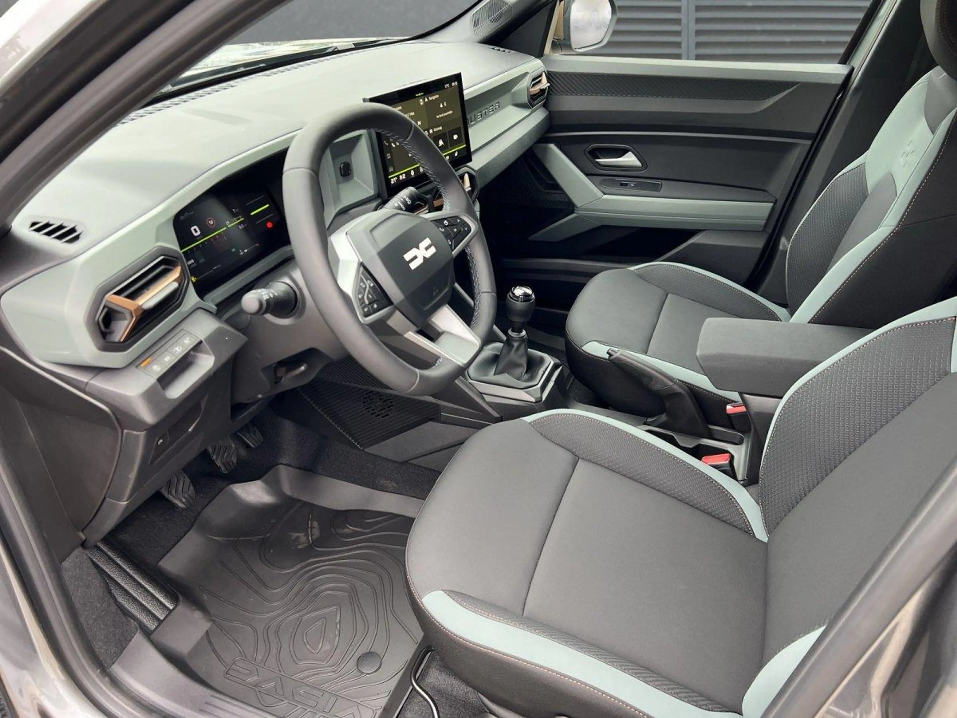 Dacia Duster Extreme SHZ LKHZ MV-Kamera TCe 120 ECO-G 90 kW ... — photo 4