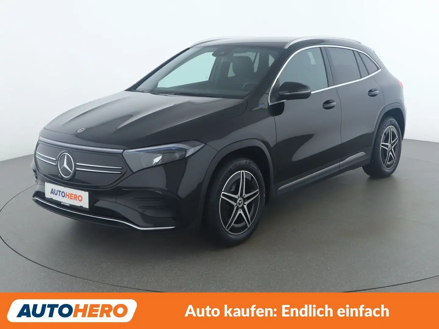 Mercedes-Benz EQA 350 4Matic AMG Line Schwarz - 1