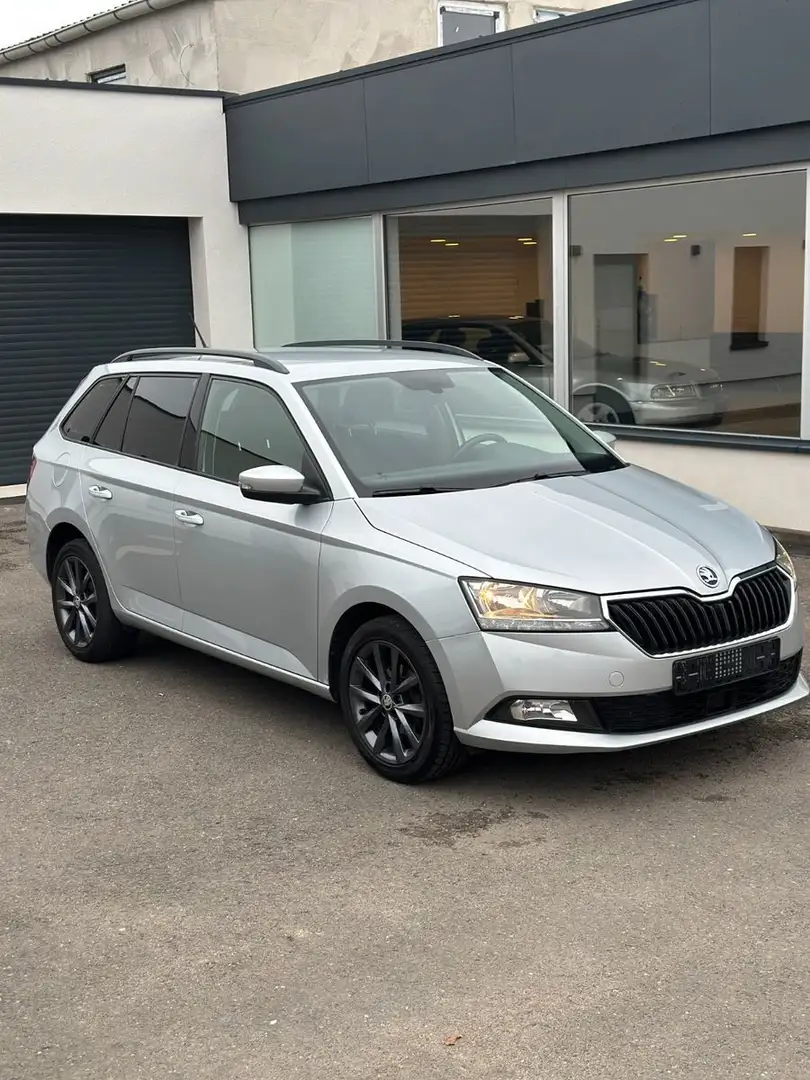 Skoda Fabia Combi Soleil 1-Hand/Voll Scheckheft/Klima Silber - 1